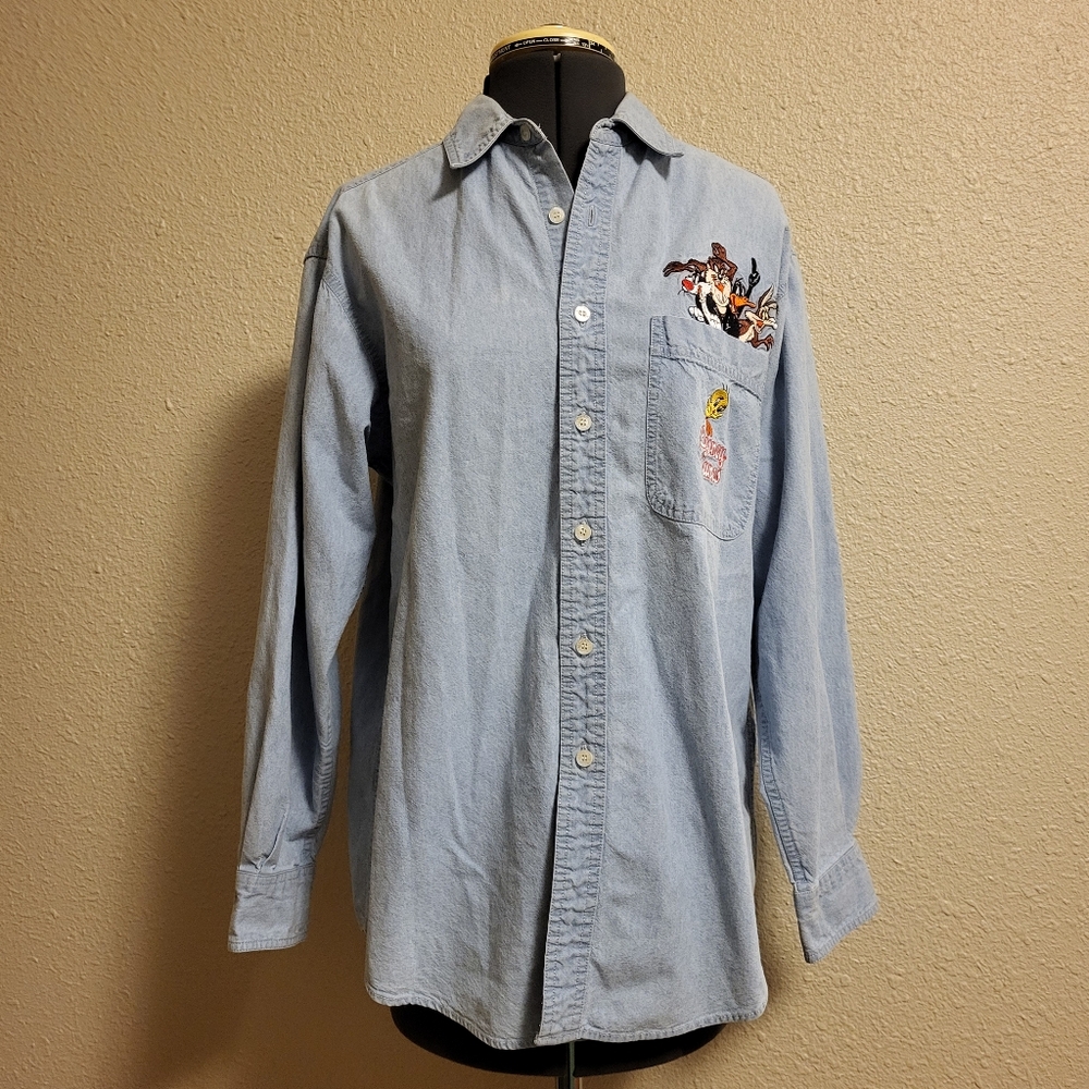 Warner Bros. Studio Store Looney Tunes Button-Up Shirt Size Small
